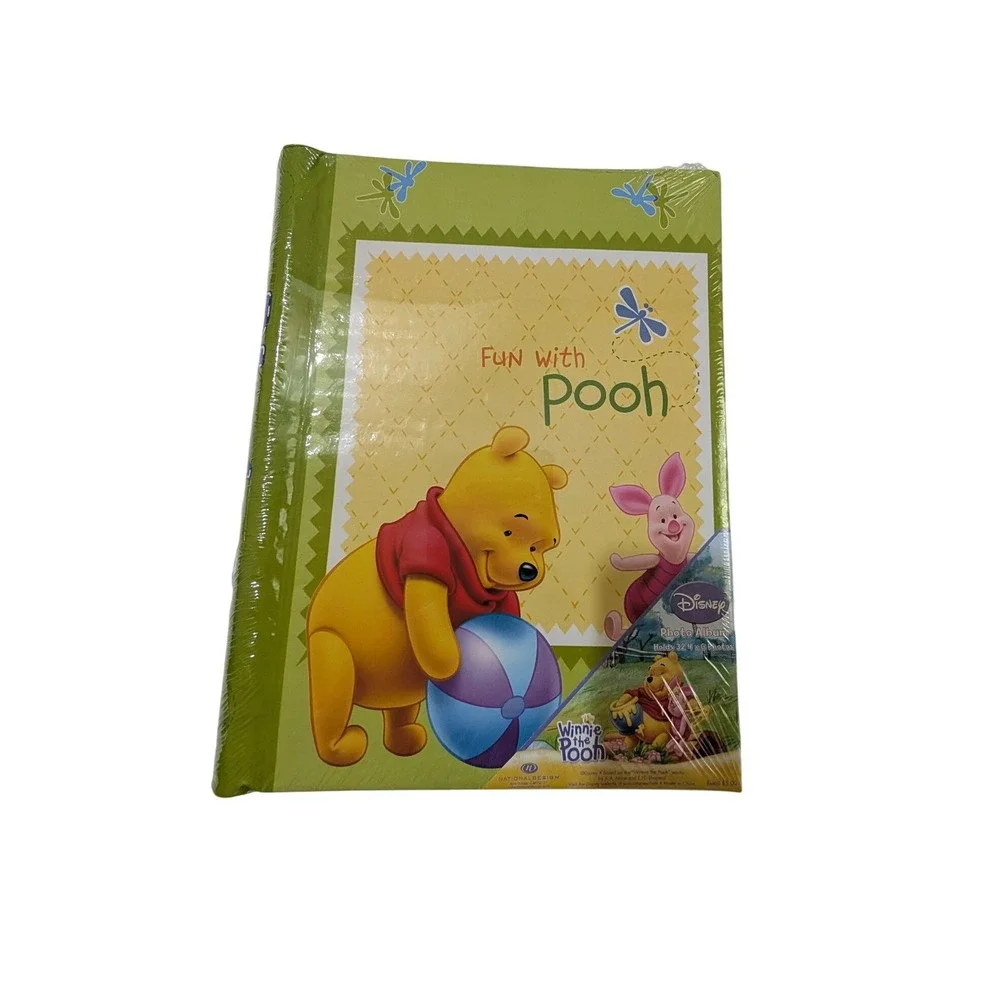 Disney Winnie the Pooh Fun with Pooh Photo Album Holds 32 4x6 Photos New Sealed